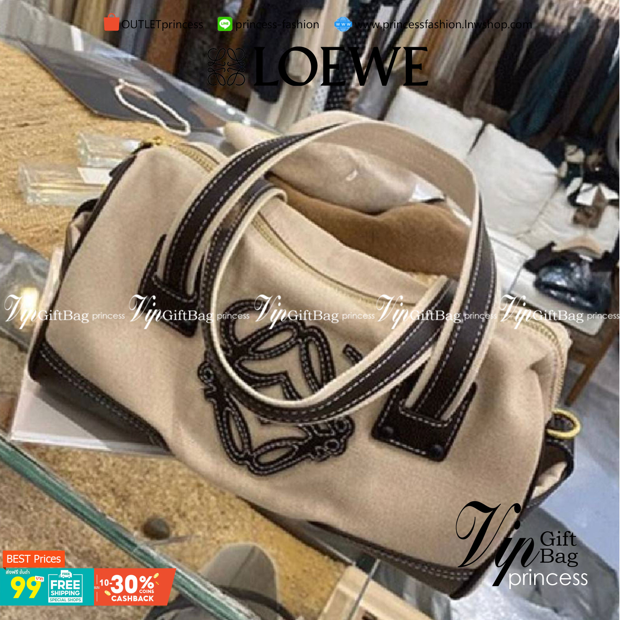 LOEWE ANAGRAM LOGO EMBROIDERED CANVAS VINTAGE MINI SHOULDER BAG กระเป๋าทรงหมอนแบบสะพายไหล่โลเอเว่ ด้านหน้าปักสัญลักษณ์โลโก้แอนนาแกรม สายหนังแท้ เป็นรุ่นที่มีขนาดไม่ใหญ่มาก แต่สามารถใส่ของสำคัญของตนเองเข้าไว้ข้างในได้ครบครัน นอกจากนี้ยังใช้ซิปยาว และซิปสอง