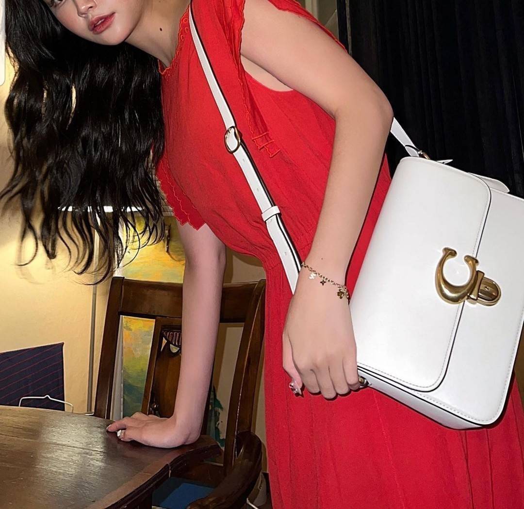 COACH STUDIO GLOVETANNED LEATHER SHOULDER BAG (C6641)🌺ห้ามพลาดเด็ดขาด!! สวยละมุน เรียบหรู ดูแพงสุดๆ!! //กระเป๋าถือ กระเป๋าสะพาย ดีไซน์เนี้ยบ! เฉียบมาก!// วัสดุหนังแท้ หนังเรียบเต็มใบ อยู่ทรง สวยมากๆ ดีเทลเรียบหรู ผู้ดีสุดๆ!// ด้านหน้าเปิด-ปิดด้วยต