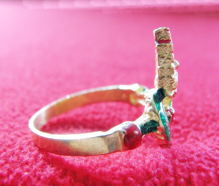 สินค้าหมดค่ะ แหวนพญานาคทองเหลืองลงยาสีเขียว เสริมดวงบารมี โชคลาภค่ะ