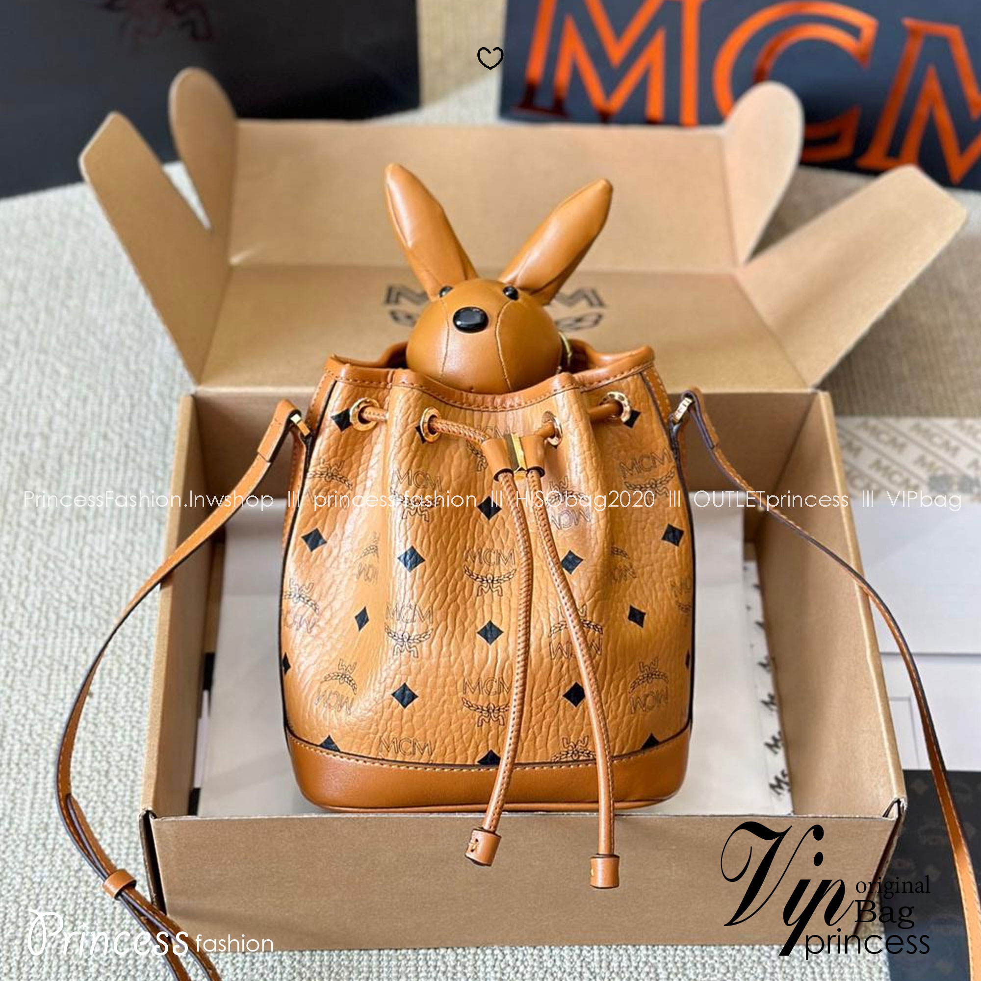 ORI | M.C.M Zoo Rabbit Visetos Cognac Brown กระเป๋ารูดทรงขนมจีบพร้อมตุ๊กตากระต่าย คอลเลคชั่นซูมาใหม่