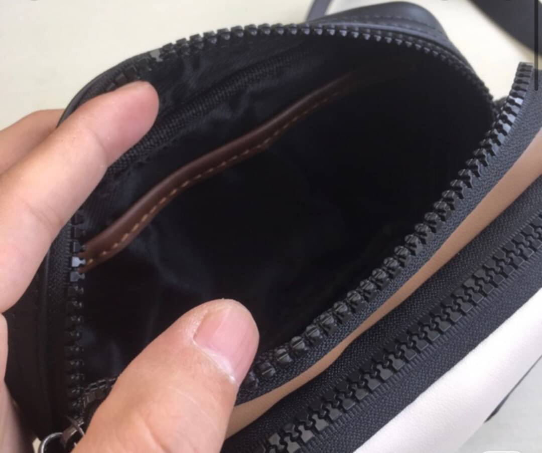 OUTLET 】Coach Pacer Convertible Double Pouch In Colorblock Signature Canvas With Coach Patch พร้อมส่งที่ไทย