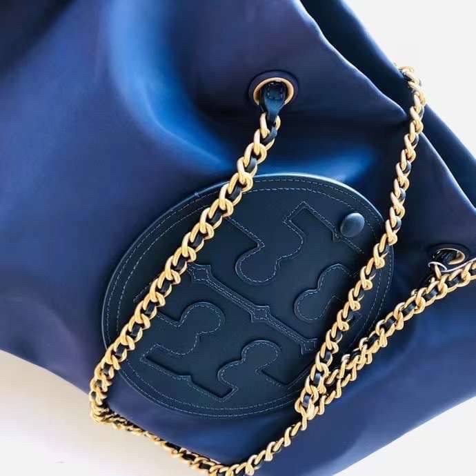 TORY BURCH Ella Chain Tote 32cm / TORY TOTE NYLON BAG พร้อมส่ง 4 สี กระเป๋าสะพายทรงโท้ท จุของได้เต็มที่ น้ำหนักเบา รูปทรงคลาสสิคชวนใช้