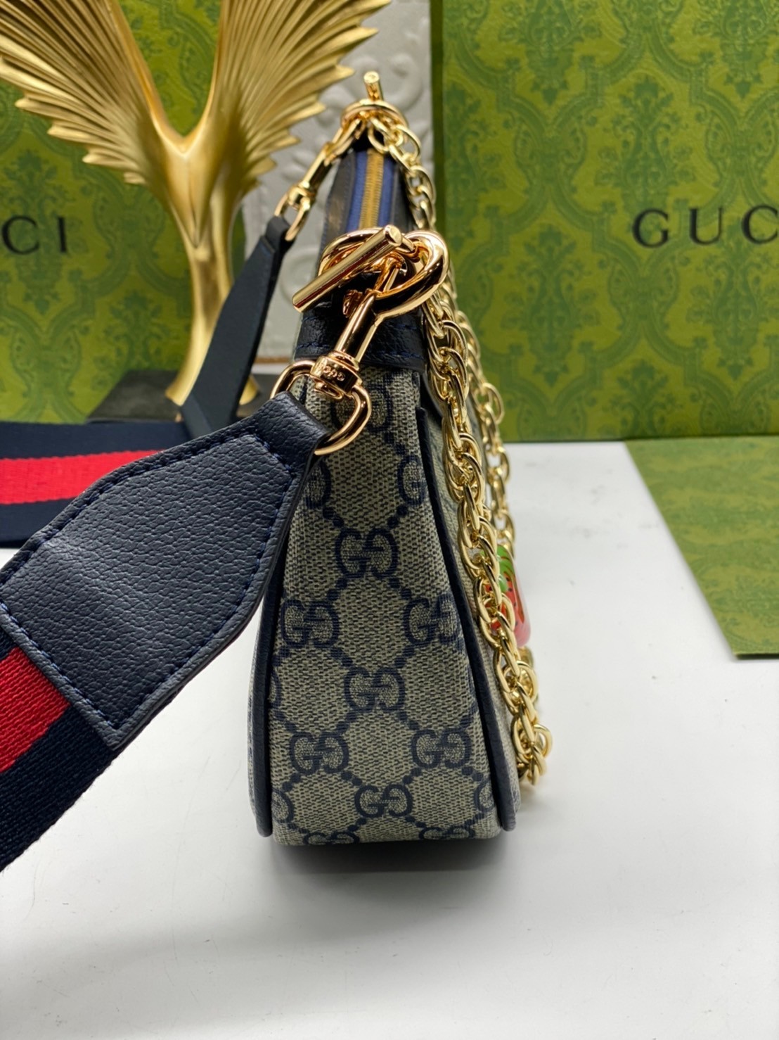 GUCCI Ophidia small handbag strawberry เกรดออริจินอล งานสวยตรงปก ภาพถ่ายจากงานขายจริง ใช้งานต่างประเทศได้