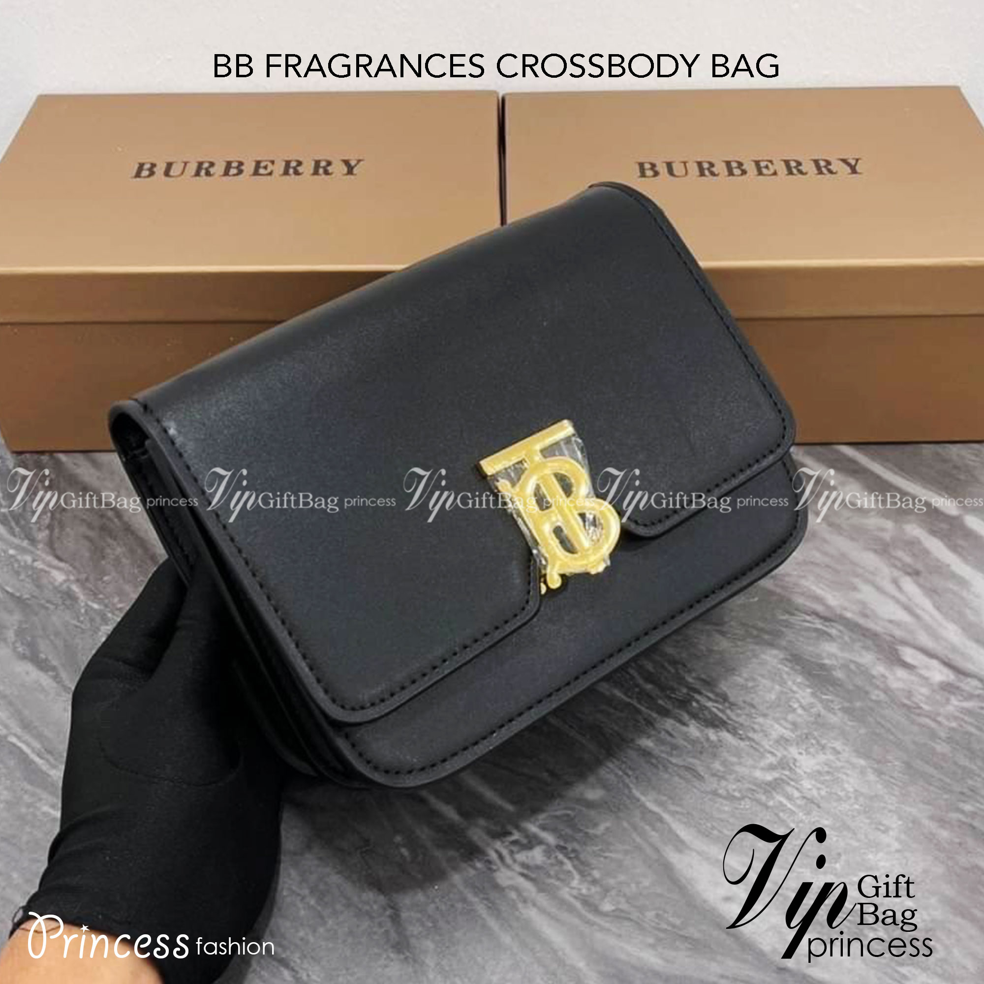 BURBERRY FRAGRANCES CROSSBODY BAG / BURBERRY SMALL CHECK CANVAS AND LEATHER TB BAG เบสท์ไอเท็ม!! คอลเลคชั่นที่ปังตลอดปี รอบนี้ออกแบบสไตล์ผู้ดีอังกฤษ