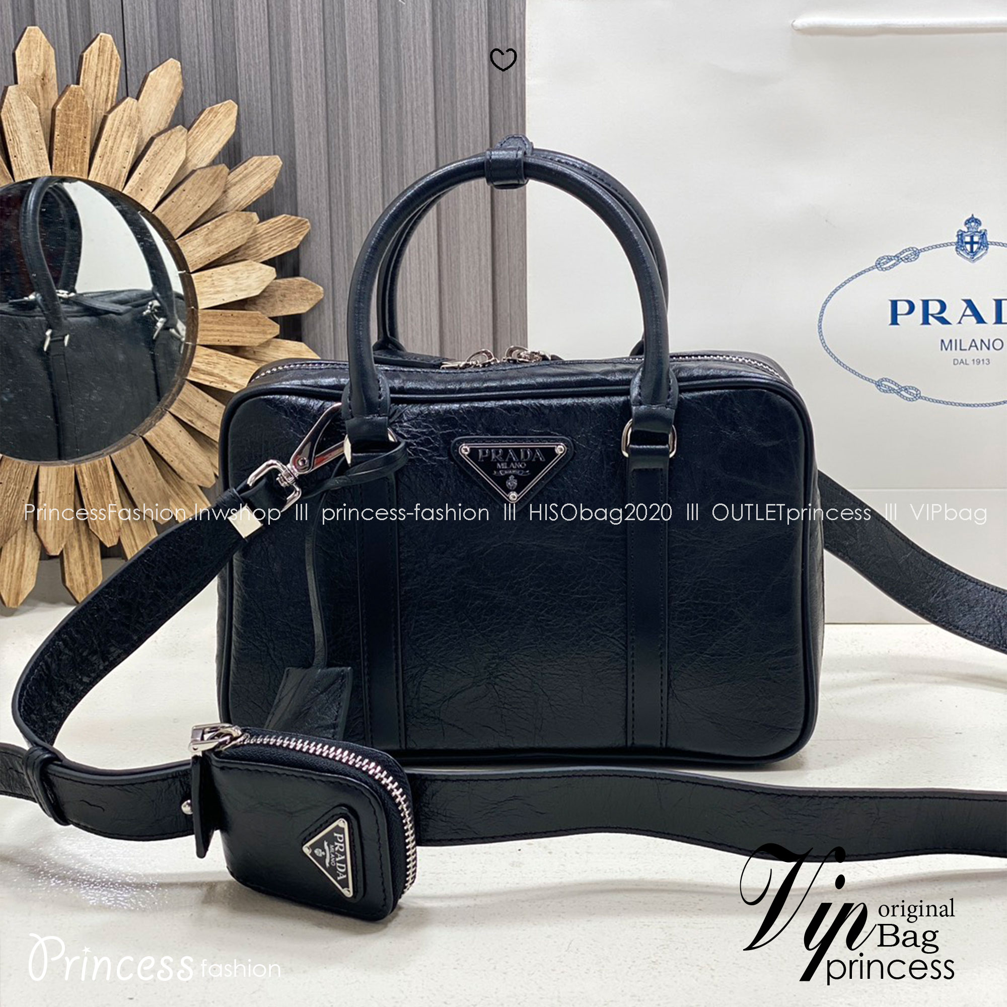 ORI หนังแท้ | Prada Small Top-handle Bag in Antique Nappa กระเป๋าสะพายพร้อมหูจับ งานหนังยับดีไซน์เอฟเฟกต์เท็กซ์เจอร์ที่มีเสน่ห์สไตล์วินเทจ พร้อมทริกห้อยเพิ่มสไตล์สัมผัสที่โดดเด่นและร่วมสมัยยิ่งขึ้น
