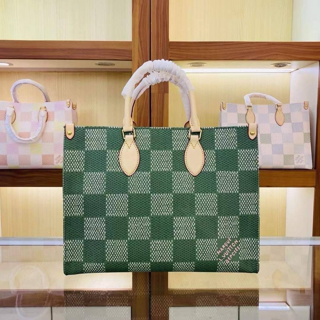LV OnTheGo / LV Tote Bag กระเป๋าทรงโท้ท โทนสีมีเสน่ห์ที่ผสมผสานเฉดสีพาสเทล เกรดออริ 1:1 ใช้งานต่างประเทศได้