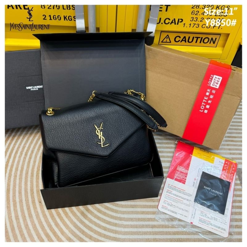 YSL CALYPSO in grained leather bag กระเป๋าสะพายคอลใหม่ งานหนังเกรนเต็มใบ ดีไซน์เรียบหรู แต่งโลโก้สีทองสวยโดดเด่น