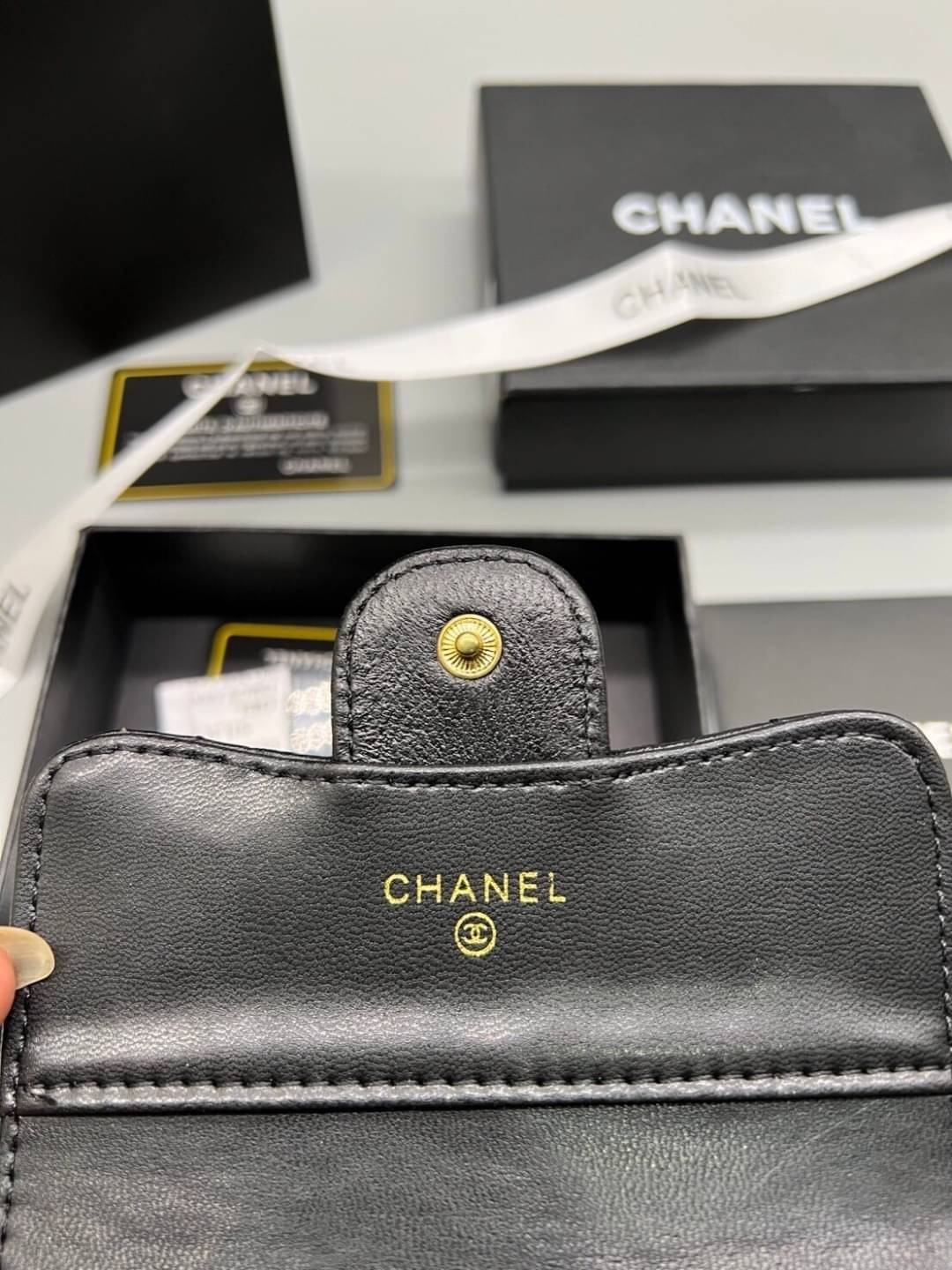 CHANEL Wallet Tri-fold Caviar / Chanel Short Wallet หนังเรียบ กระเป๋าสตางค์ชาแนลใบสั้น เกรดออริจินอล ภาพถ่ายจากงานขายจริง ใช้งานต่างประเทศได้