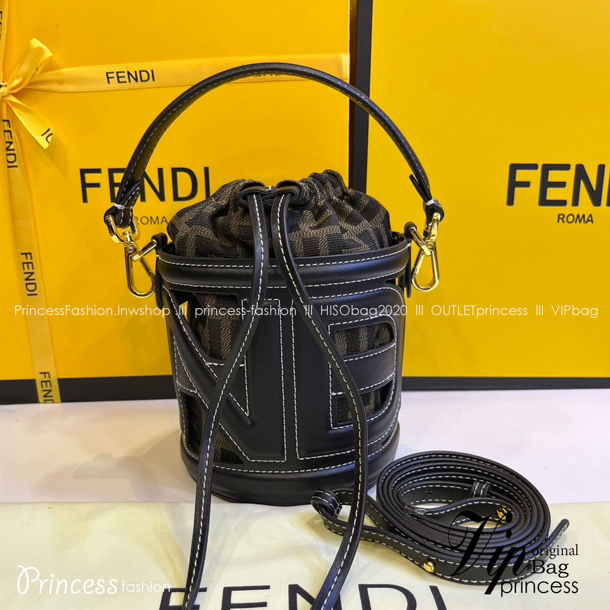 พร้อมส่ง 2 สี FENDI Step Out canvas bucket bag MINI 13cm กระเป๋าสะพายทรงบัคเก็ต ไซส์มินิ เกรดออริ สลับแท้ 1:1 ใช้ต่างประเทศได้