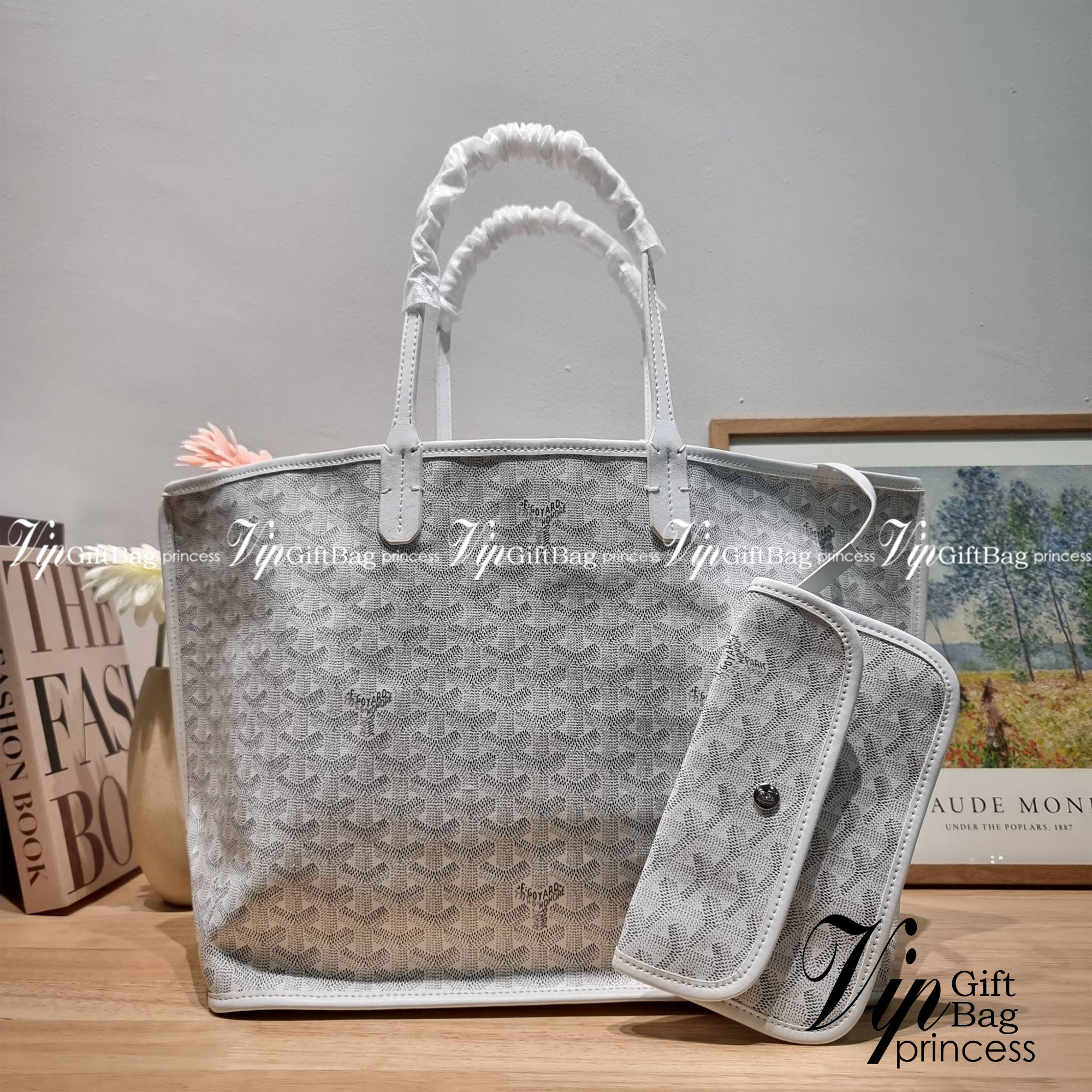 GOYARD ANJOU REVERSIBLE TOTE กระเป๋าสะพายทรงโท้ท ใบใหญ่จุใจ!! กลับด้านใช้ได้ทั้ง 2 ด้าน มาครบสีขายดี เลิศทุกสี รูปทรงคลาสสิค ดีไซน์เป็นเอกลักษณ์