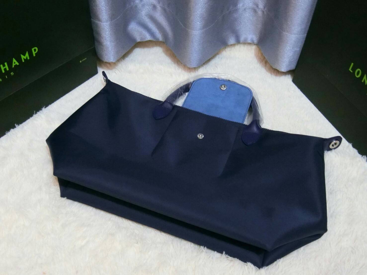 Longchamp Le Pliage Neo Size M สินค้าใหม่ ของแท้เท่านั้น!!เป็นล็อตผลิตเกินออเดอร์จากโรงงาน มาพร้อมการ์ด/ถุงผ้าแบรนด์/ถุงกระดาษแบรนด์