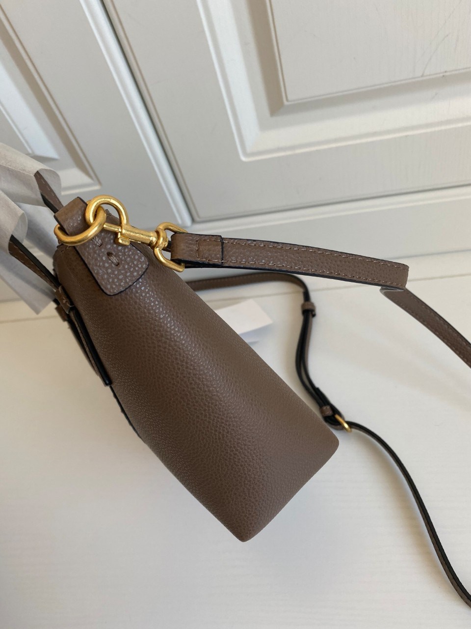 Tory Burch Mcgraw Colorblock Mini Top Zip Satchel กระเป๋าสะพายทรงสวย ใบขนาดเล็กกำลังดี *วัสดุหนังแท้ทั้งใบ หนังสวยมาก