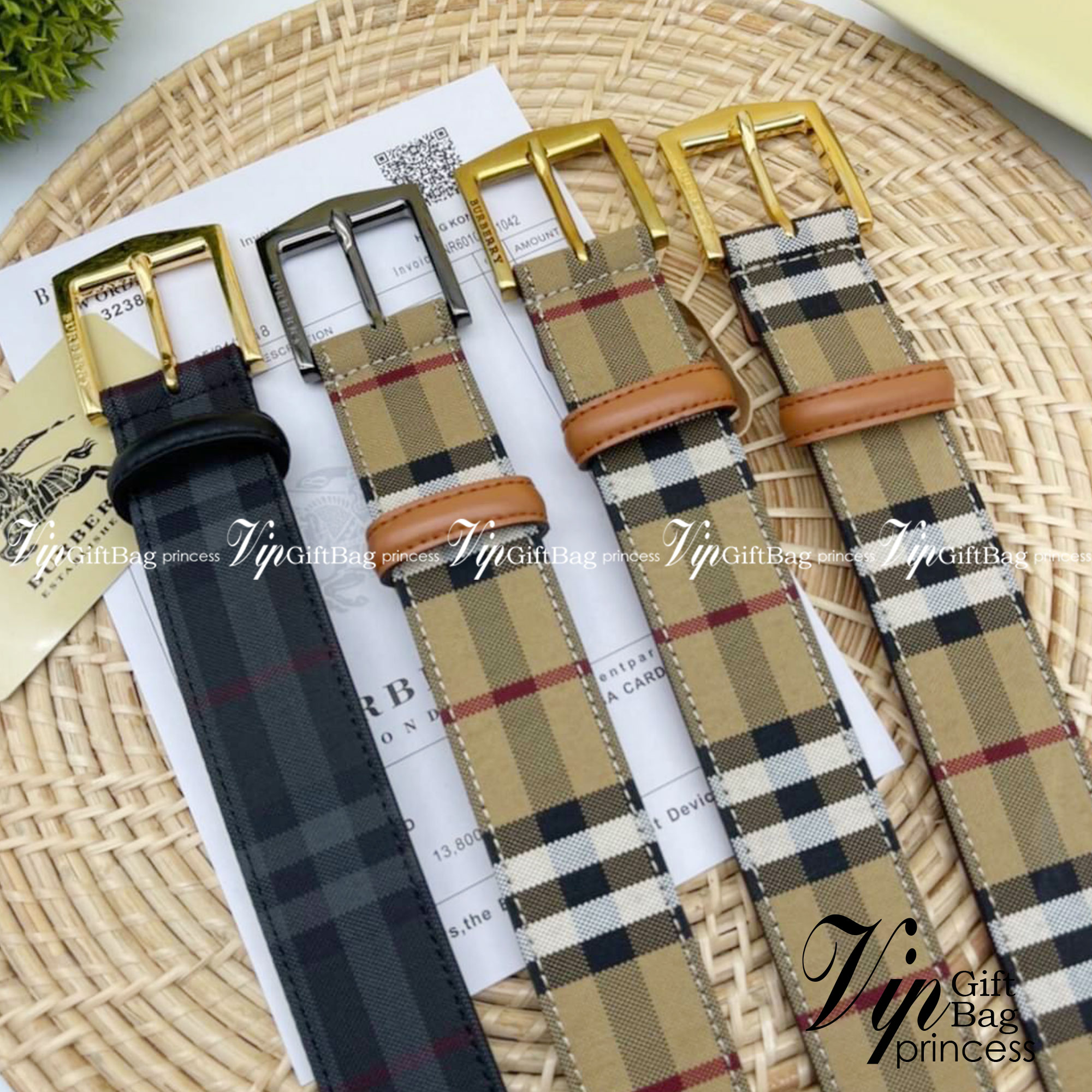 BURBERRY BELT MEN LEATER 3.5cm เข็มขัดผู้ชายเบอร์เบอรี่ เกรดออริจินอลหนังแท้ ใช้งานง่าย เป็น everyday look ได้เลยค่ะ ภาพสินค้าถ่ายจากงานขายจริง ใช้งานต่างประเทศได้