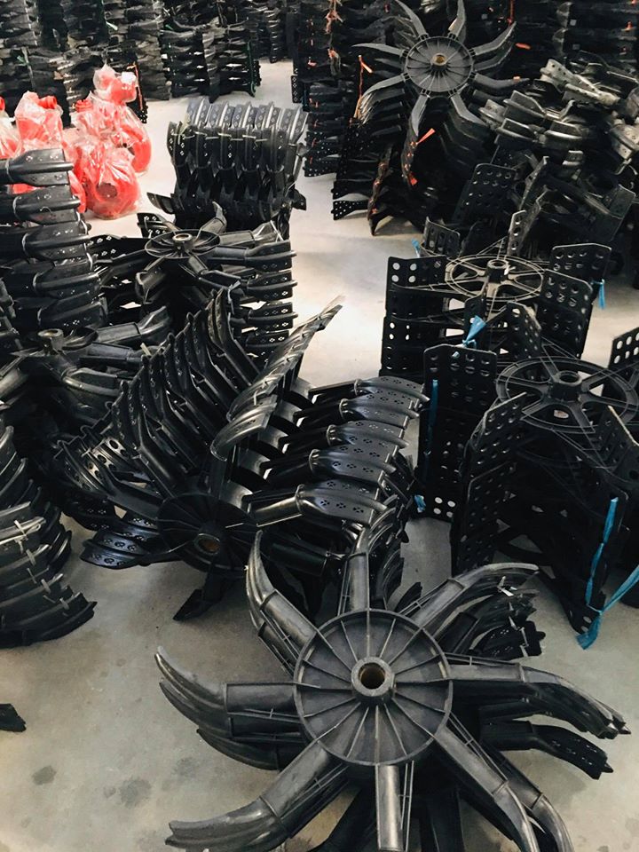 ใบพัดตีน้ำโซลาร์เซลล์-นากุ้ง สำหรับชุดกังหันเติมอากาศโซล่าเซลล์