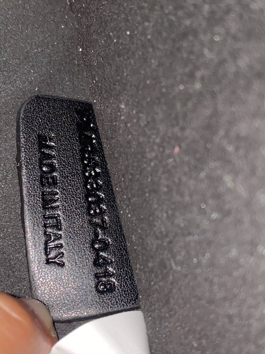 VIP 】หนังแท้ YSL Saint Laurent Monogram Kate Leather Shoulder Bag พร้อมส่งที่ไทย!! รุ่นหนังเรียบ อะไหล่ทอง