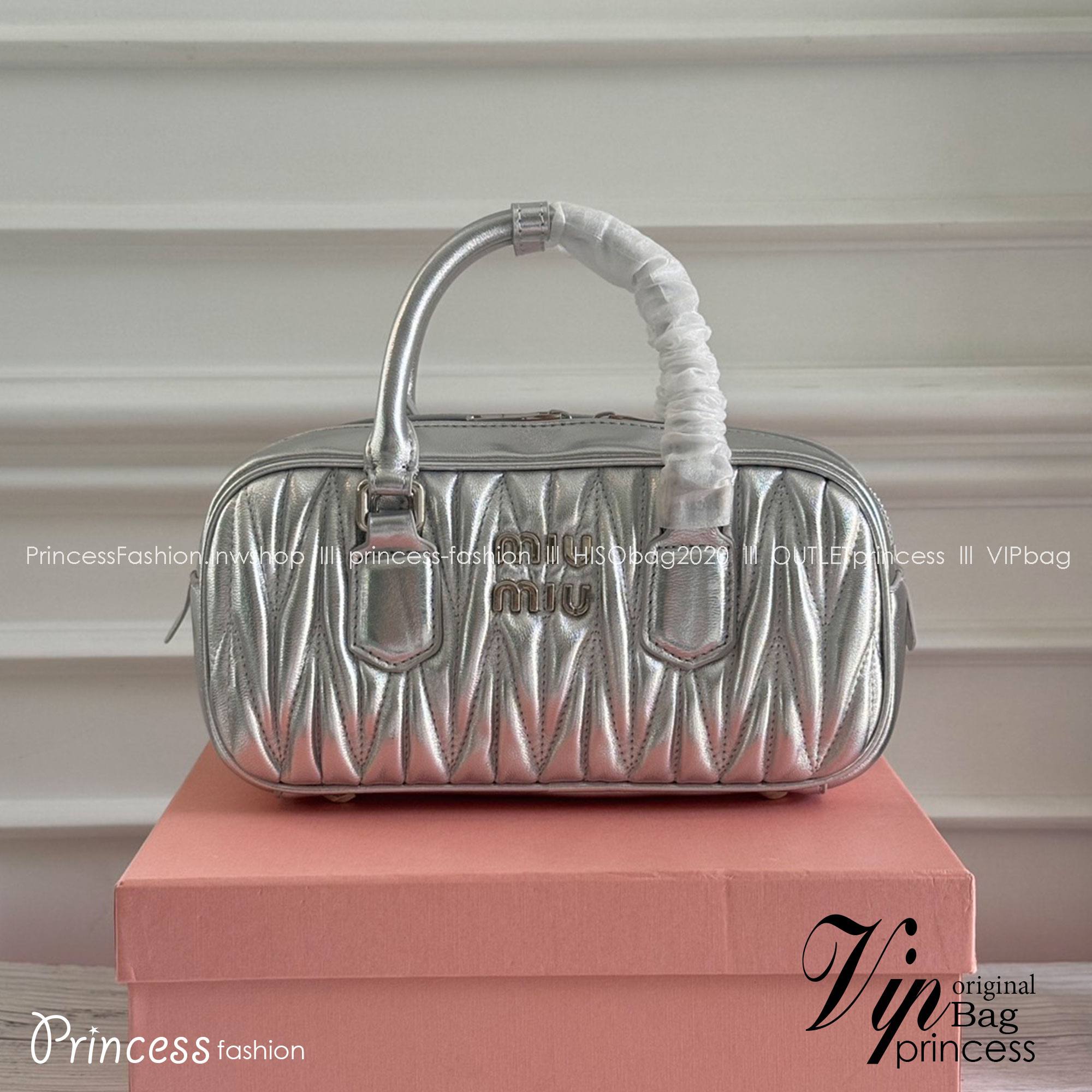 MIU MIU Arcadie Matelassé nappa leather bag / MIU MIU Mini Bag กระเป๋าถือสะพายใบเล็ก เกรดออริ 1:1 ใช้งานต่างประเทศได้
