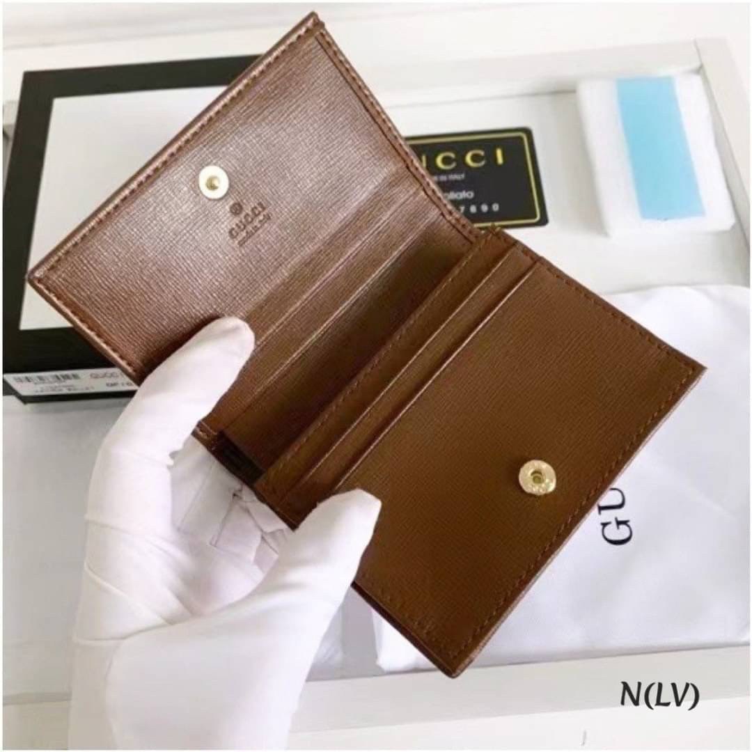 หนังแท้ GUCCI horsebit wallet / GUCCI Jackie wallet / GUCCI WALLET พร้อมส่งที่ไทย กระเป๋าสตางค์รุ่นยอดนิยม งานหนังแท้ทั้งใบ ภาพสินค้าถ่ายจากงานขายจริง ใช้งานต่างประเทศได้ สวยๆ กันแล้ววันนี้ ใบนี้ must have..ค่ะ.!!