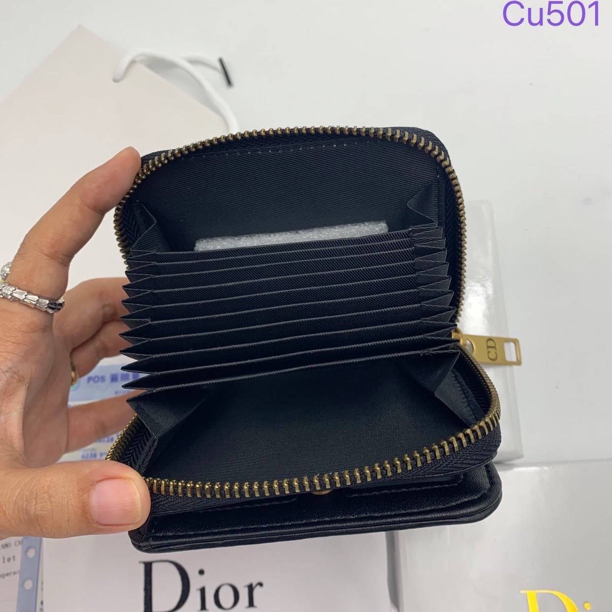 DIOR Compact Zipped Wallet jacquard leather / DIOR Card Holder กระเป๋าสตางค์แบรนด์หรู ซิปรอบ ใส่บัตร ใส่ธนบัตรได้ ครบจบในใบเดียว พร้อมส่งที่ไทย ภาพสินค้าถ่ายจากงานขายจริง ใช้งานต่างประเทศได้