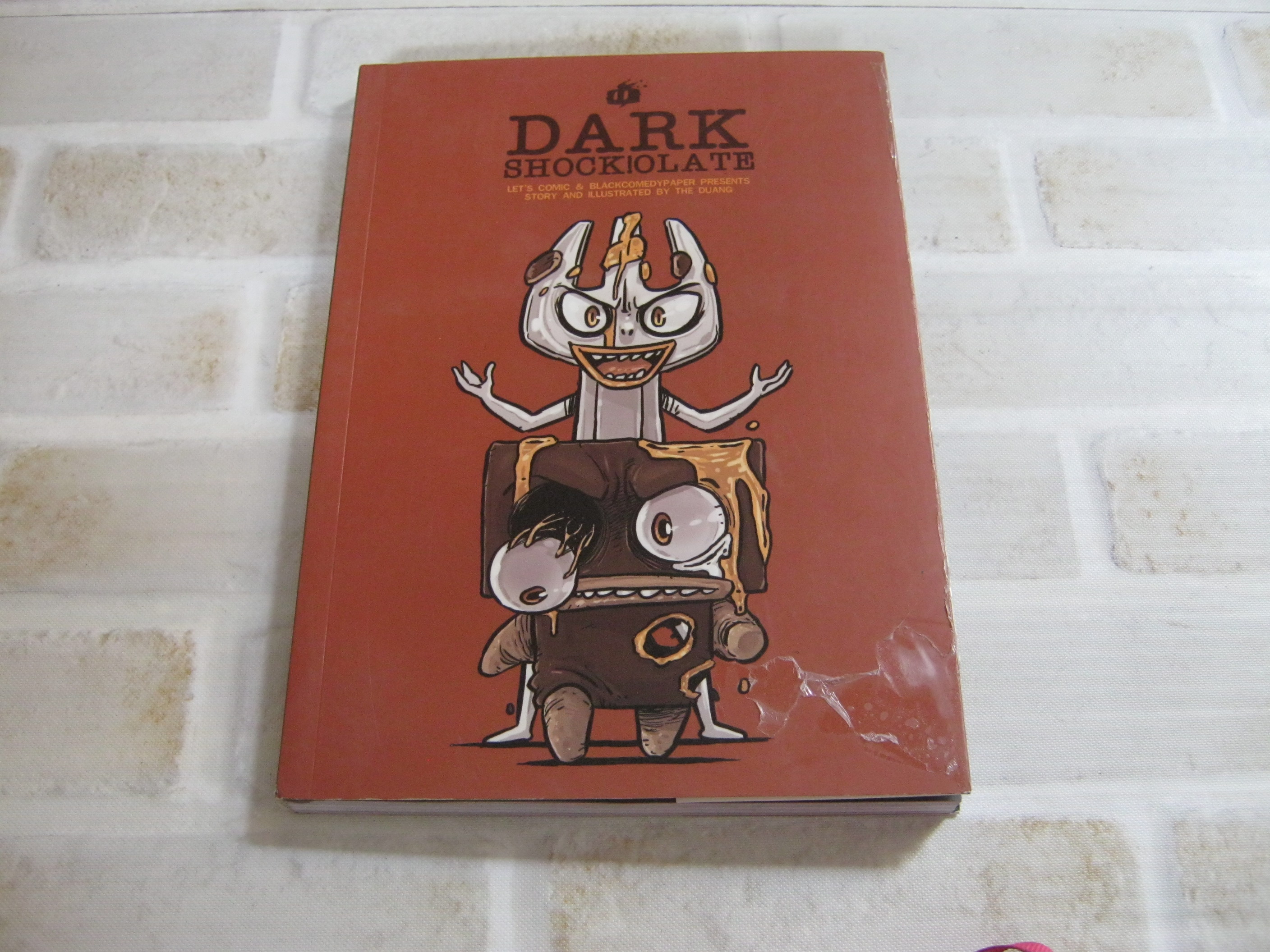 Dark Shock!colate The Duang เรื่องและภาพ