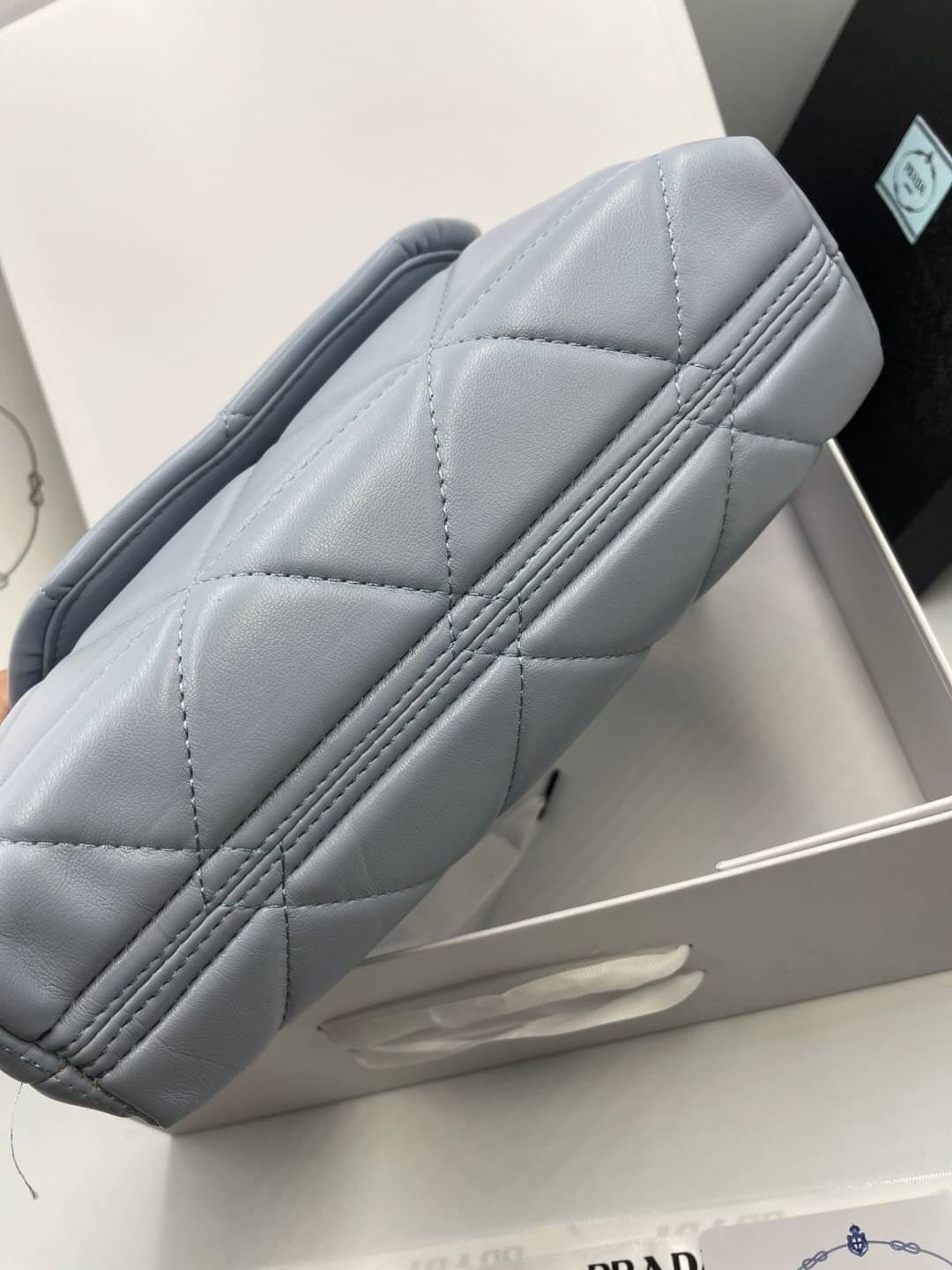 VIP 】PRADA Nappa Leather Prada Spectrum Bag หนังแท้ พร้อมส่งที่ไทย