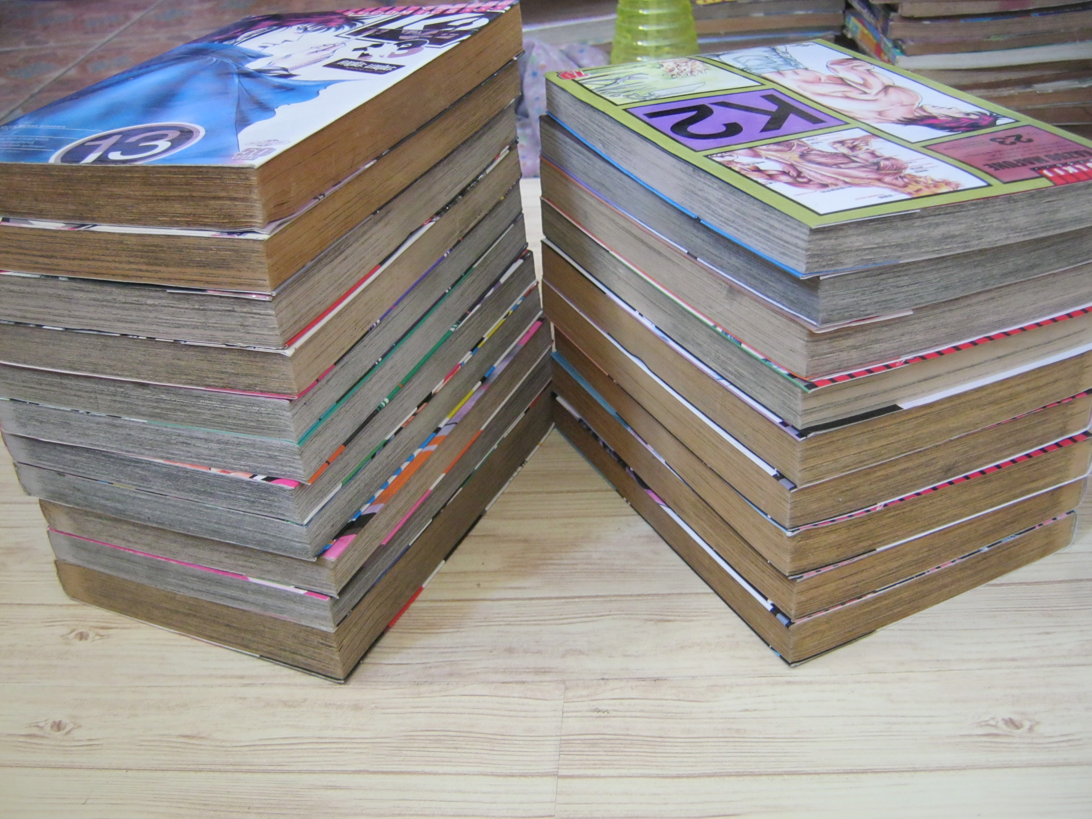 K 2 ชุด เล่ม 1-23 ( ขาดเล่ม 3,11,21 ) ( สภาพสะสม )