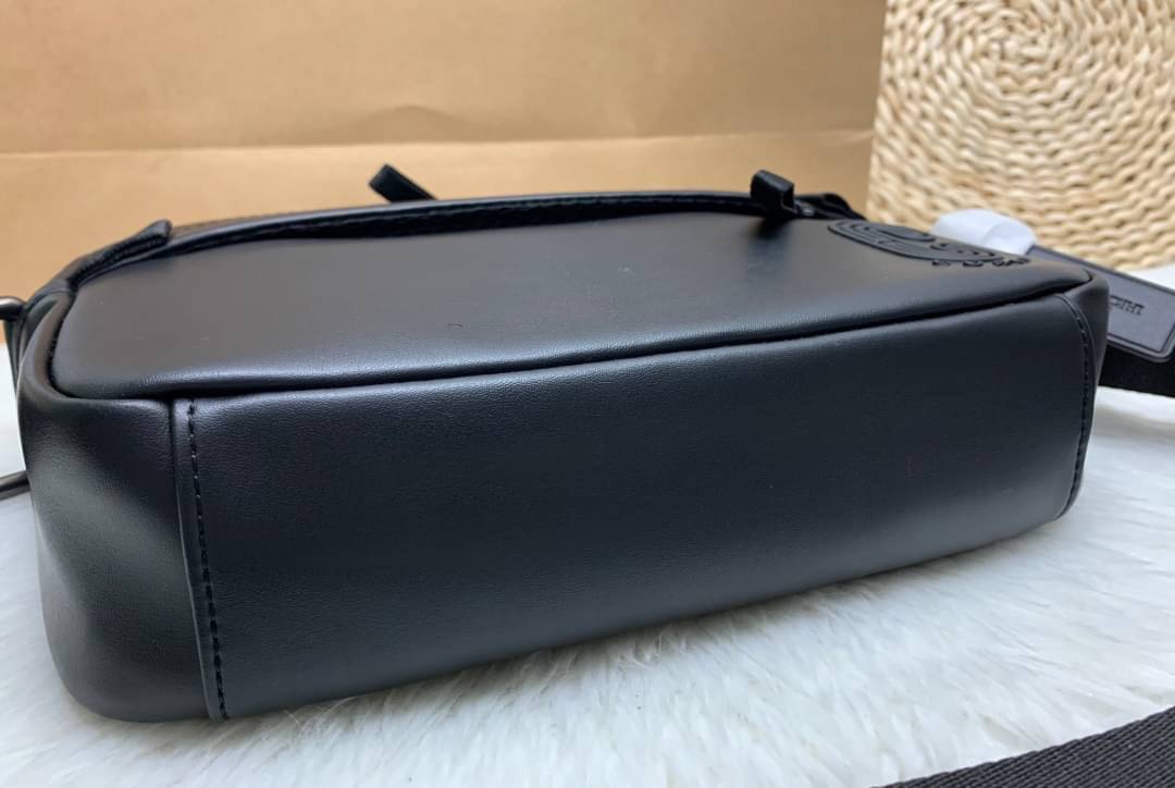 ของแท้ 💯% COACH EDGE CROSSBODY IN SIGNATURE CANVAS ((2178)) กระเป๋าสะพายครอสบอดี้ร์ วัสดุหนังแท้ หนังนิ่มอย่างดีค่ะ