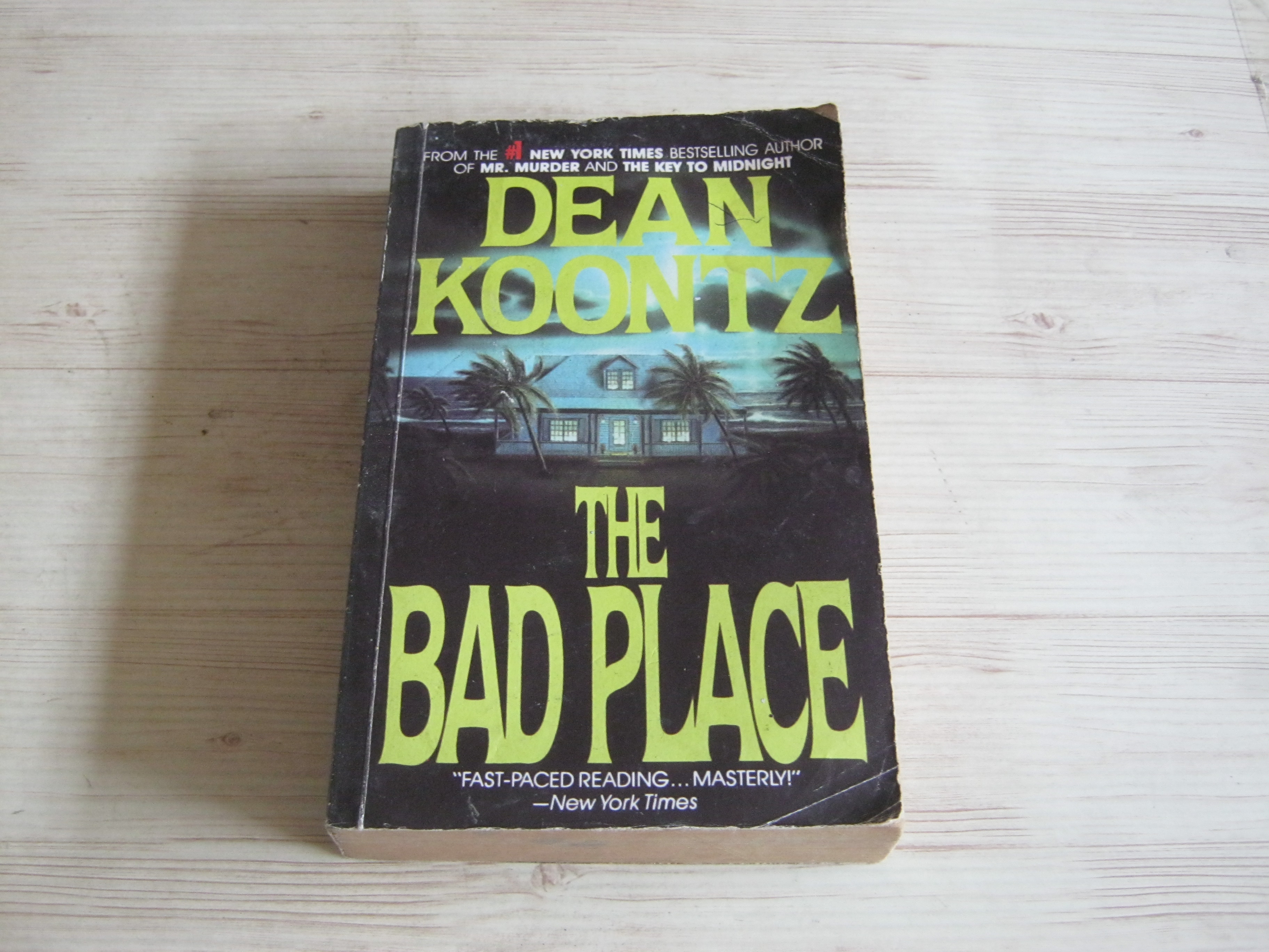 ฝันร้ายที่เป็นจริง (The Bad Place) Dean Koontz เขียน สุวิทย์ ขาวปลอด แปล***สินค้าหมด***