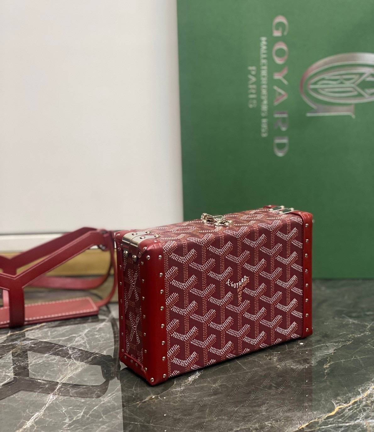 ORI หนังแท้ | Goyard Minaudière Trunk Bag กระเป๋าสะพายทรงแมสเซ็นเจอร์ เป็นคลัตช์ได้ในใบเดียว น้ำหนักเบา ทรงกล่องดีไซน์ใช้งานง่าย สวยหรู