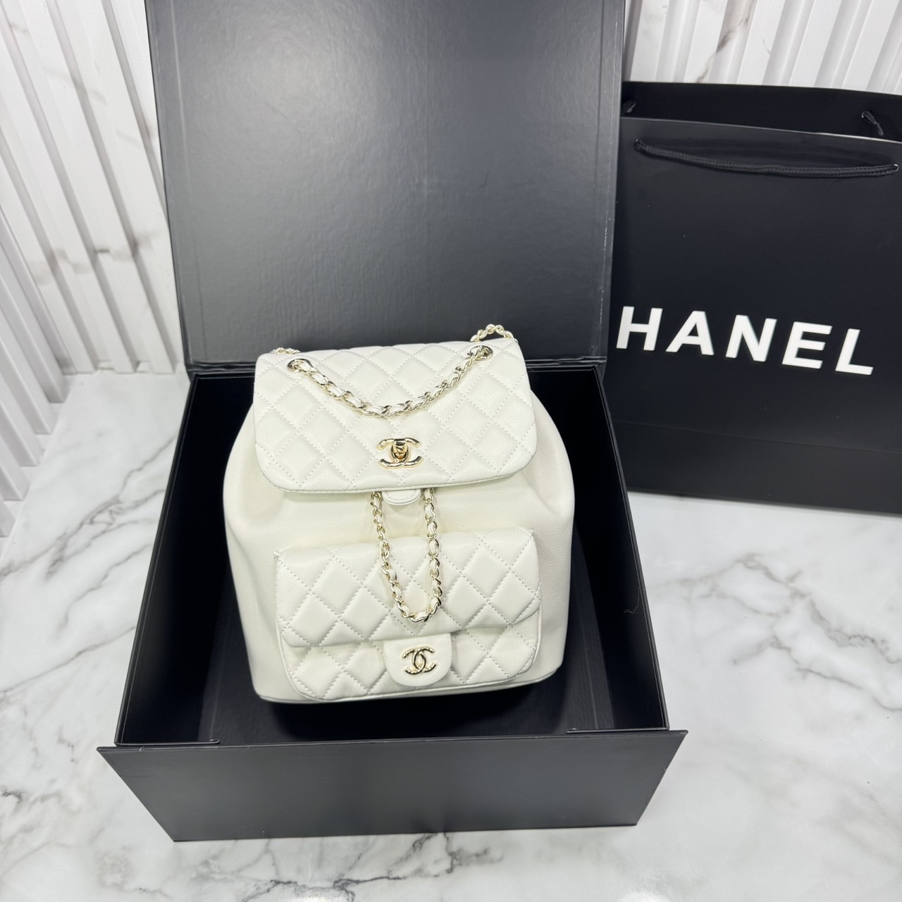 ORI หนังแท้ | Chanel Duma Backpack กระเป๋าเป้ไซส์มินิ น่ารักน่าใช้สุดๆ ไอเท็มยอดฮิต รูปทรงทันสมัย ดีเทลความสวยมากมาย