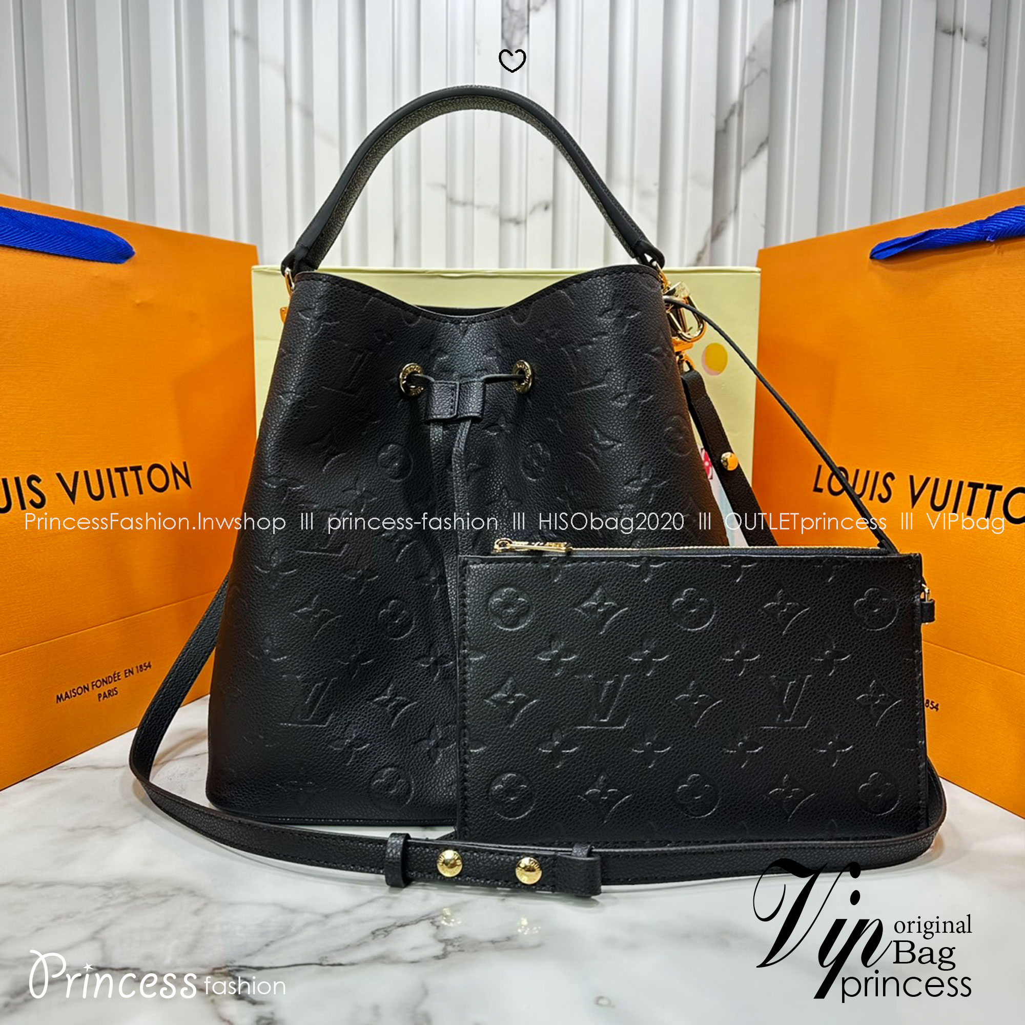 ORI หนังแท้ | LV NeoNoe MM Bucket bag Monogram Flower กระเป๋าสะพายทรงบัคเก็ต เอกลักษณ์ LV และลาย Monogram Flower อันโดดเด่นเพิ่มสไตล์ มีเสน่ห์ชวนหลงใหล