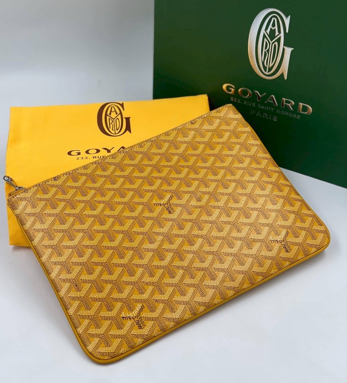 ORI หนังแท้ | GOYARD Senat MM Pouch / GOYARD Clutch Bag กระเป๋าทรงพอชคลัช ใช้เป็นกระเป๋าจัดระเบียบสำนักงานได้ เหมาะสำหรับใส่เอกสารขนาด A4, จัดระเบียบสิ่งของในกระเป๋า หรือใช้เป็นกระเป๋าคลัตช์สำหรับใช้ในชีวิตประจำวัน