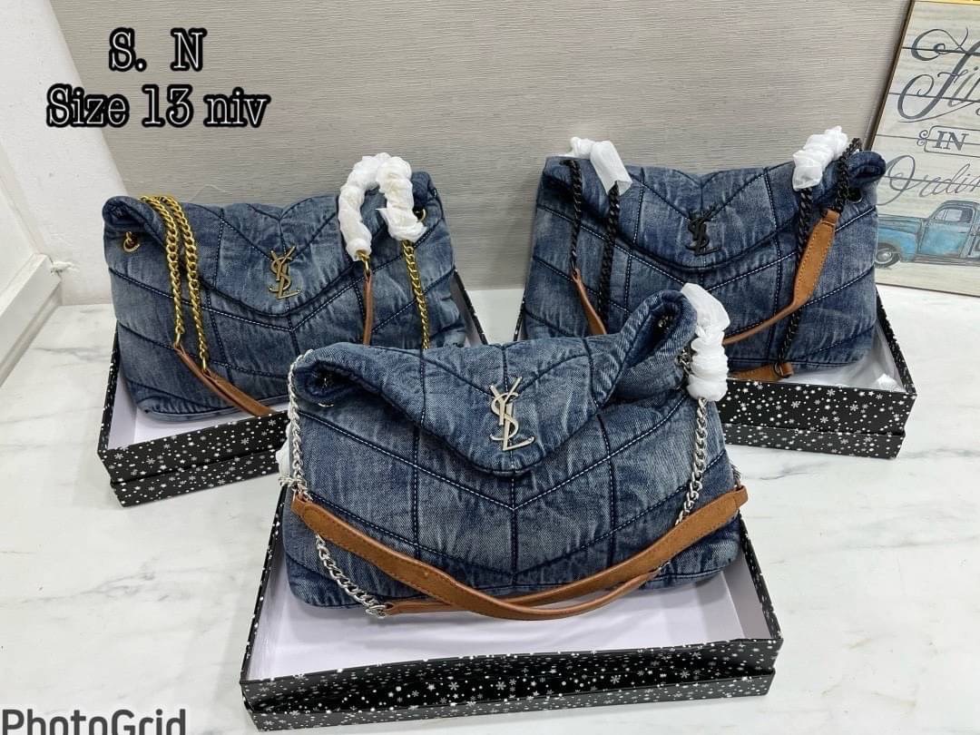 YSL Loulou Puffer Denim Shoulder Bag กระเป๋าสะพายเดนิมควิลท์ เย็บลายเชฟรอนควิลท์สวยมีเสน่ห์ ภายในโล่งกว้าง มีไอเท็มใหม่ที่ต้องรีบมีสวยก่อนใคร รับรองคุ้มค่าและถูกใจแน่นอนน้า