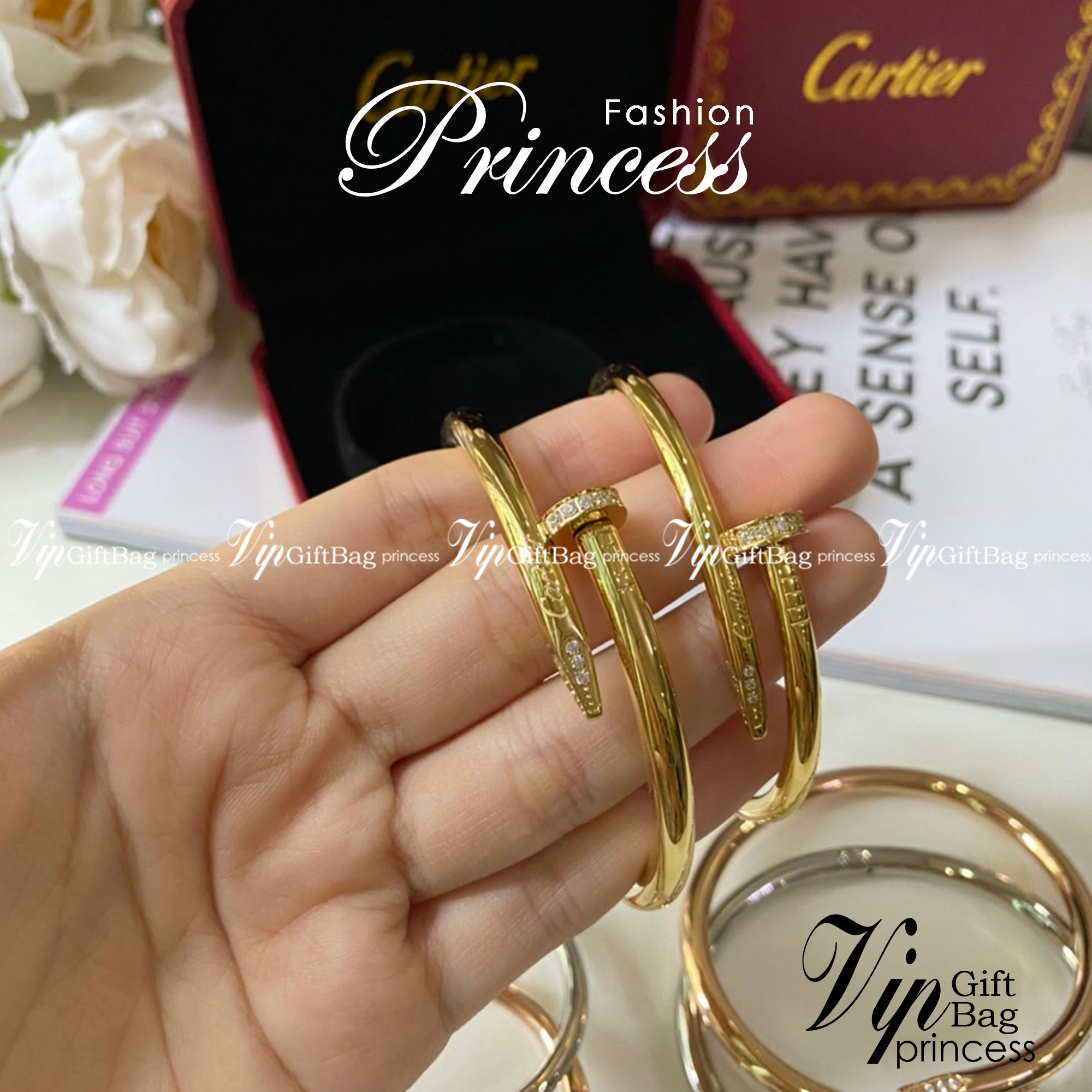 Cartier Bracelet / Cartier JUSTE UN CLOU กำไลคาเทียร์ตะปู รุ่นมีเพชร ภาพถ่ายจากงานจริง พร้อมกล่อง วัสดุโลหะเคลือบขึ้นเงาตามรูป ใช้งานต่างประเทศได้