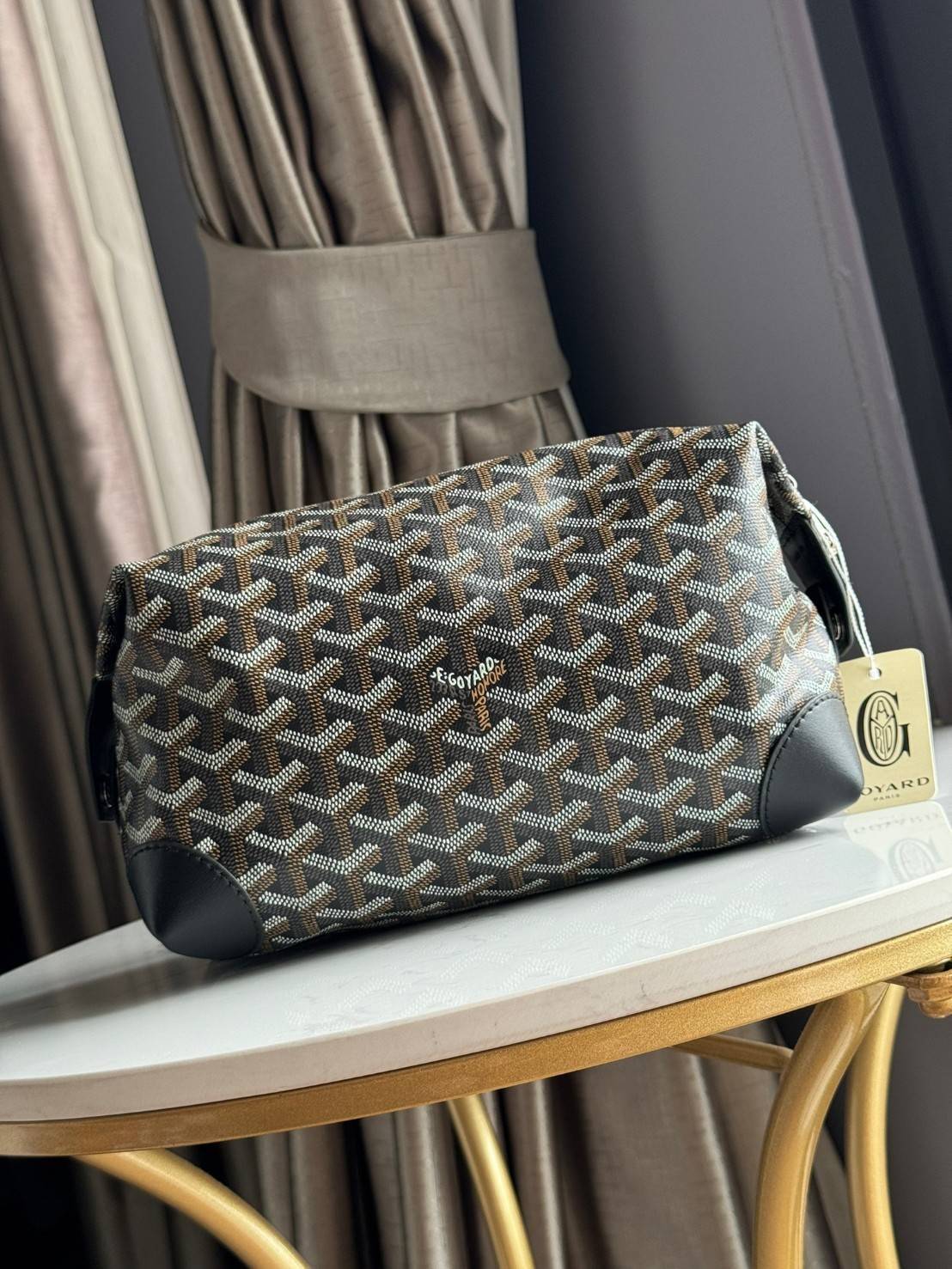 Goyard Bowling 25 Toiletry Bag กระเป๋าทรงพอชใช้งานง่ายกะทัดรัด รุ่นขายดี ใช้ได้ทั้งชายหญิง