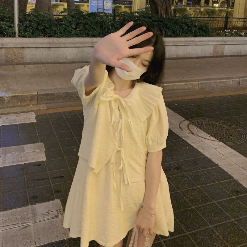 พร้อมส่ง 🧀🌈 Baker set เซตเสื้อกระโปรงสีเหลืองแสนน่ารัก (เซต 2 ชิ้น) (36252)