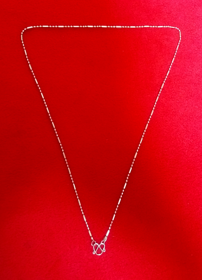 สร้อยคอสแตนเลสลายไข่ปลาสลับปล้องแบบสั้น ความยาวทั้งเส้น 18 นิ้ว(ใส่พระได้1องค์)ค่ะ