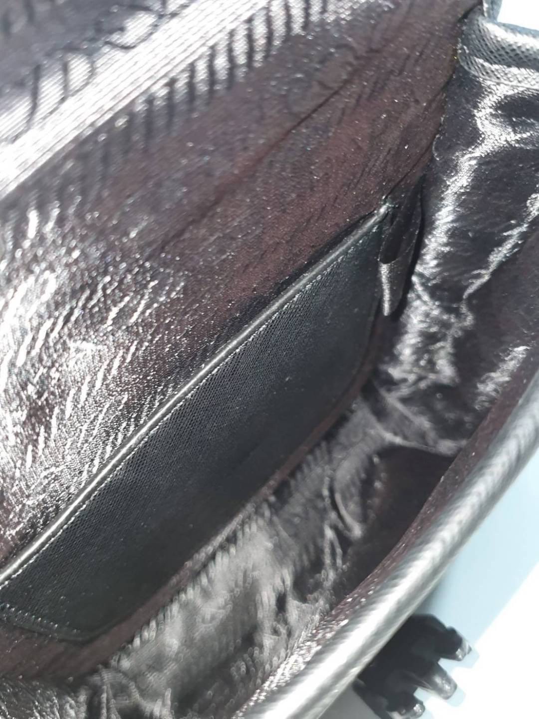 รุ่นใหม่ล่าสุด 2020 !!! Prada crossbody nylon bag ขนาดกะทัดรัด พกพาสะดวก