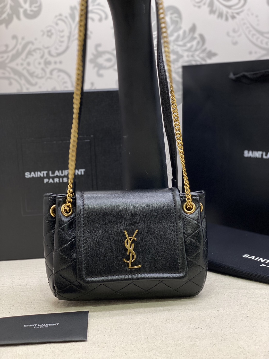 YSL mini nolita Black กระเป๋าสะพายดีไซน์หรูไซส์มินิ เกรดออริ สลับแท้ 1:1 ใช้ต่างประเทศได้ Nolita bag with front flap
