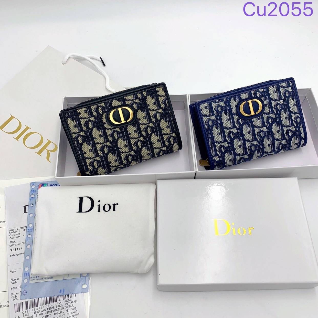 DIOR Zipped Wallet jacquard leather / DIOR Card Holder กระเป๋าสตางค์ ใบกลางแบรนด์หรู พร้อมช่องซิปกลาง ใส่บัตร ใส่ธนบัตรได้เยอะ ครบจบในใบเดียว พร้อมส่งที่ไทย ภาพสินค้าถ่ายจากงานขายจริง ใช้งานต่างประเทศได้