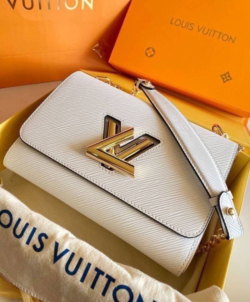 VIP 】หนังแท้ LOUIS VUITTON Epi Twist Shoulder Bag MM 4 สี พร้อมส่งที่ไทย