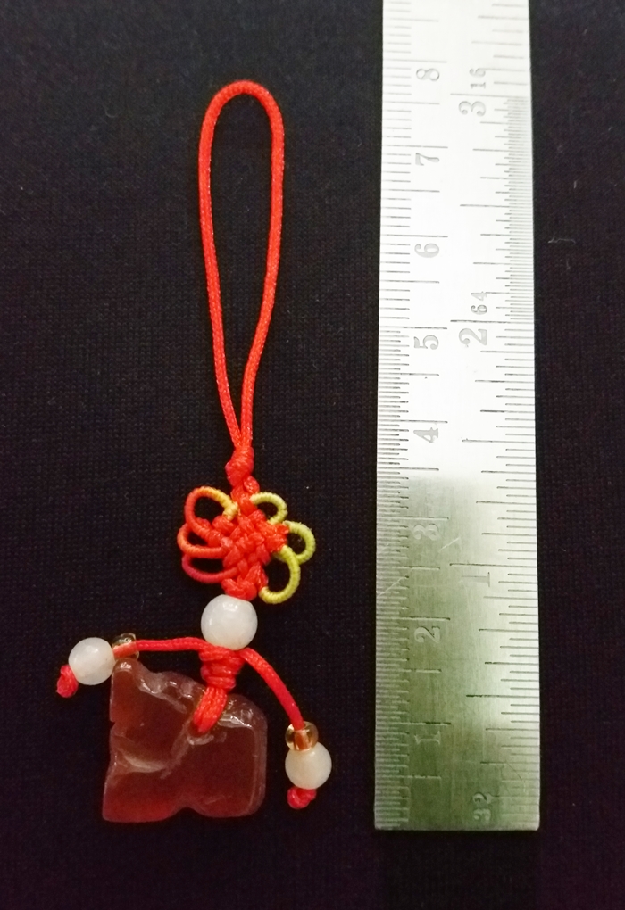 จี้ปี่เซี้ยะหินหยก(หม่าเล่า)แบบเล็ก ช่วยต้านคราเคราะห์ แก้ชงปีกุน ปี2562 พร้อมใบคาถาค่ะ