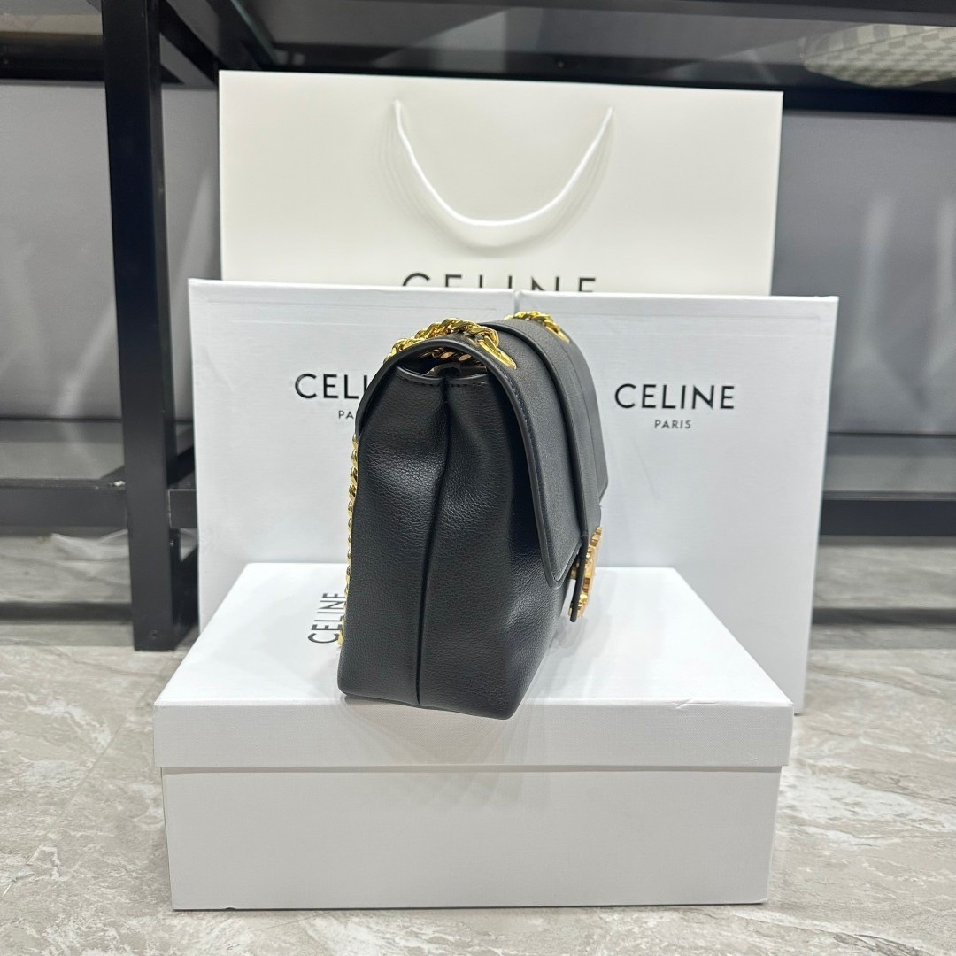 CELINE MEDIUM VICTOIRE BAG IN TRIOMPHE CANVAS 3 สี พร้อมส่ง เกรดออริจินอล สลับแท้ ใช้งานต่างประเทศได้ งานสวยตามรูป ภาพถ่ายจากงานขายจริง