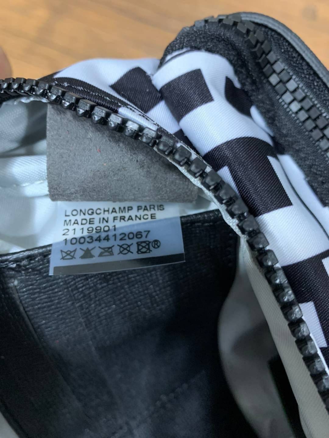 LONGCHAMP LE PLIAGE LGP BELT BAG M เท่ห์อย่างมีสไตล์กระเป๋าทรงคาดอกและคาดเอวดีไซน์แนวสปอร์ต เพิ่มความโดดเด่นทันสมัยด้วยลายซิกเนเจอร์