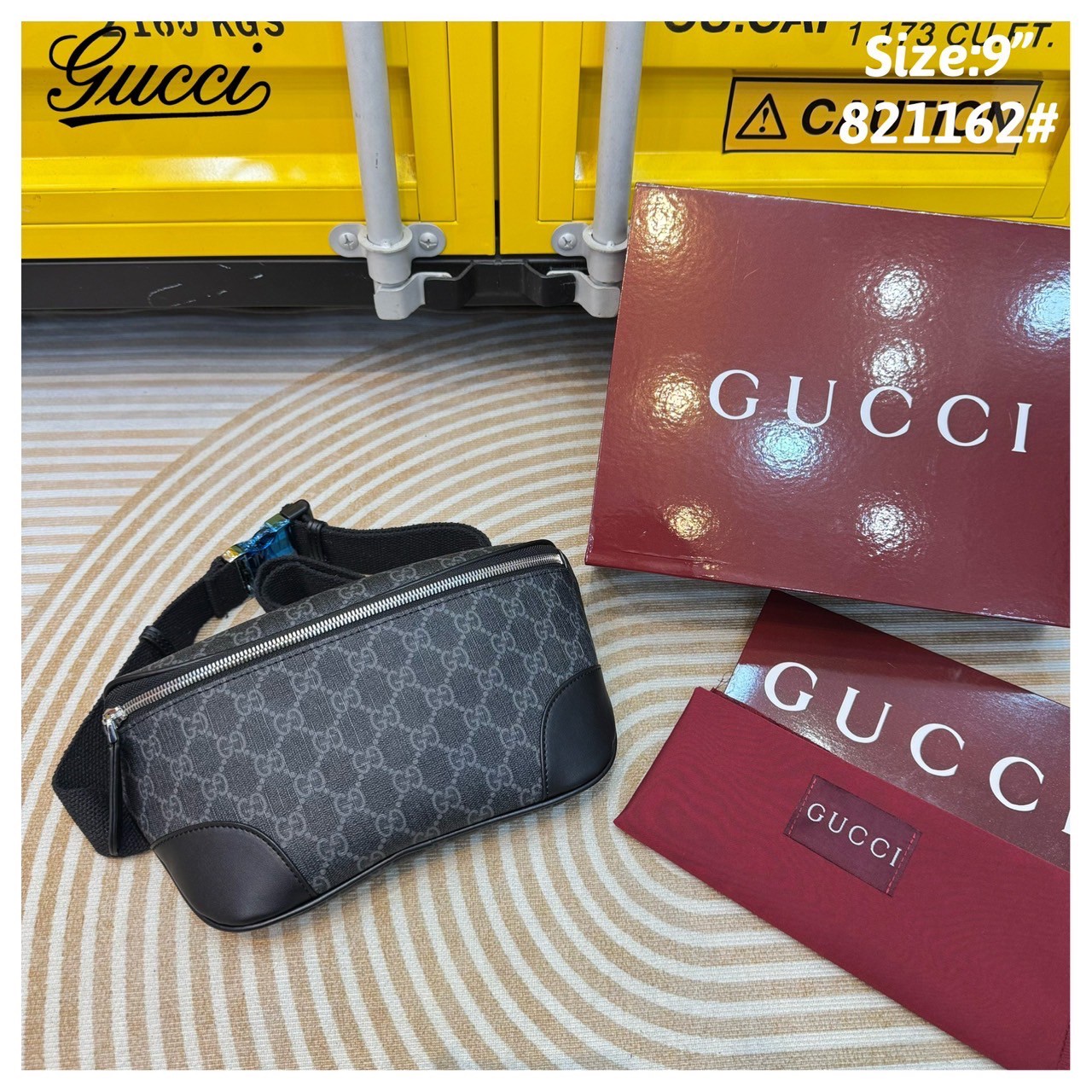 GUCCI GG Emblem medium belt bag กระเป๋าคาดอก/คาดเอวปรับโฉมใหม่ สวยสง่างาม สปอร์ตและเท่กว่าเดิม แต่ยังคงความคลาสสิค