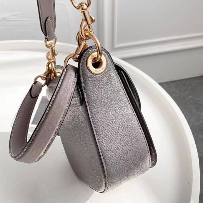 COACH KLEO SHOULDER BAG 17 (COACH C5685 C5687)