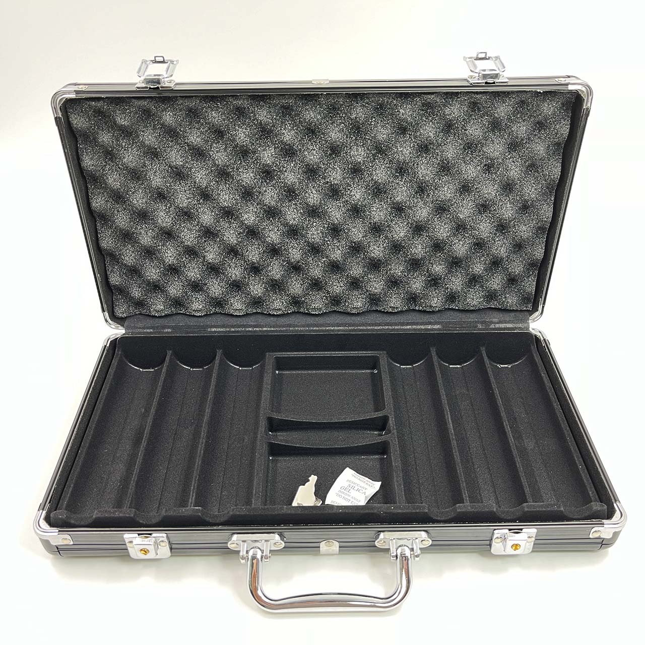 กระเป๋าใส่ชิพโป๊กเกอร์สีดำขนาดบรรจุ 300 ชิป