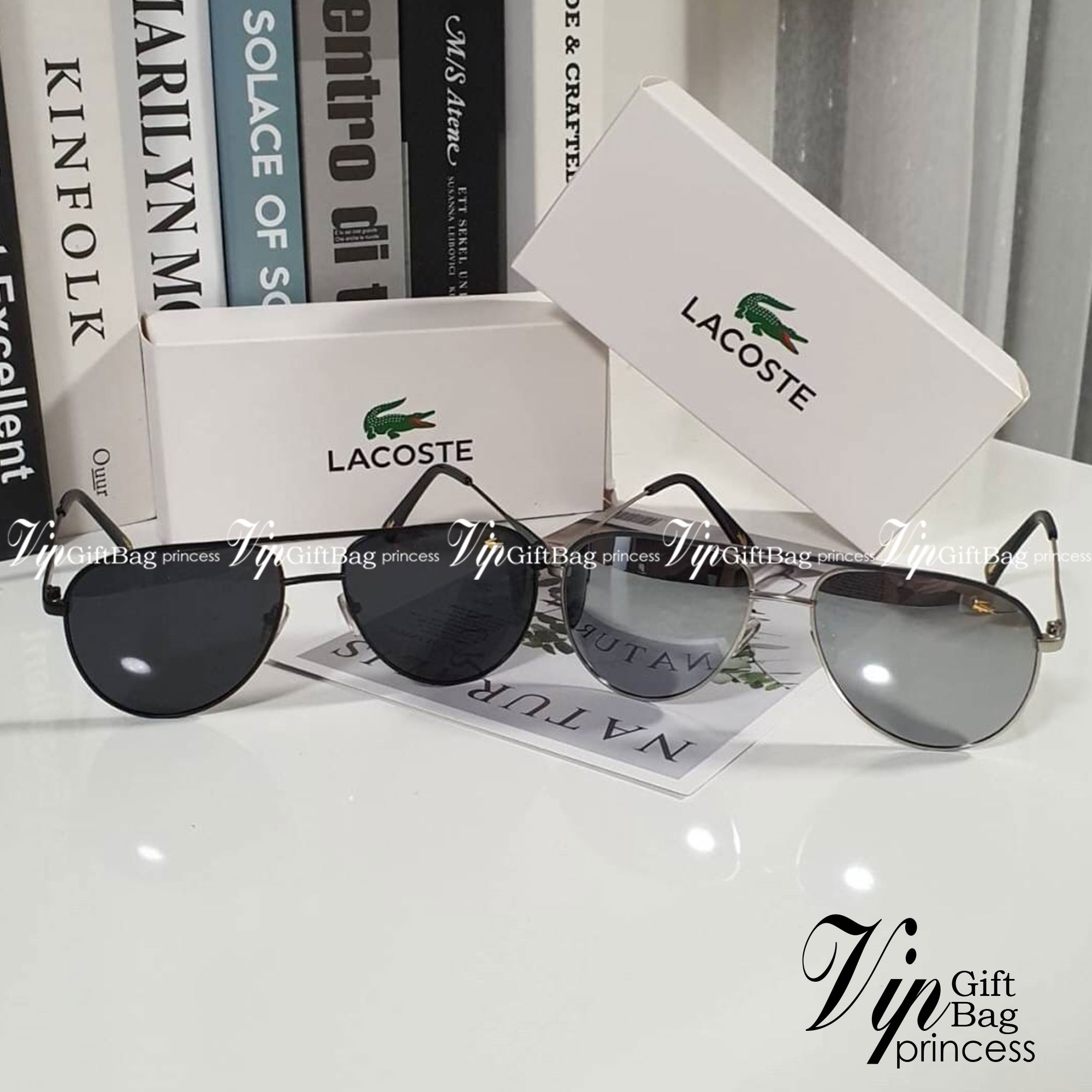 รุ่นยอดฮิตที่เคยขายดีติดอันดับ ของมันต้องมี กับแว่นตา LACOSTE SUNGLASSES แว่นตากันแดด แฟชั่นดีไซน์คลาสสิก สวยสะดุดตา มาพร้อมกล่องแว่นและกล่องกระดาษแบรนด์ ในราคาสบายกระเป๋า สวยหรู ดีไซน์สะดุดตา ห้ามพลาดค่ะ