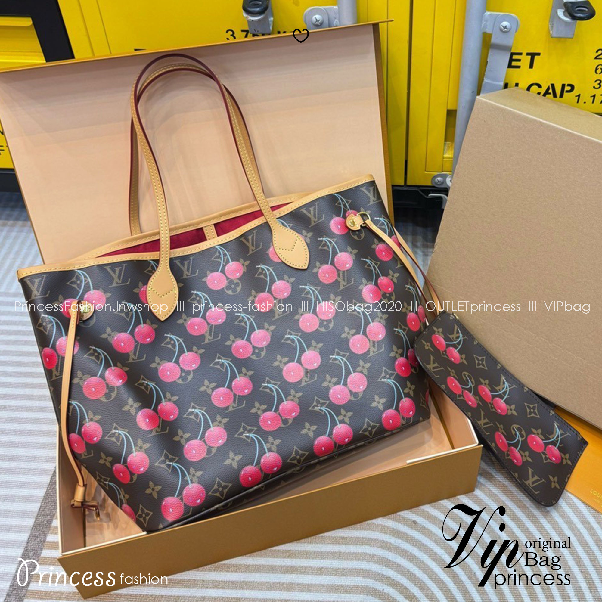 LV Neverfull Takashi Murakami Cerises 🍒🍒 กระเป๋าสะพายทรงโท้ทใบใหญ่ มาพร้อมใบลูก ดีไซน์ใหม่สุดฮิต แต่งแต้มลายเชอรี่สดใส สีสันโดดเด่นไม่ซ้ำใคร