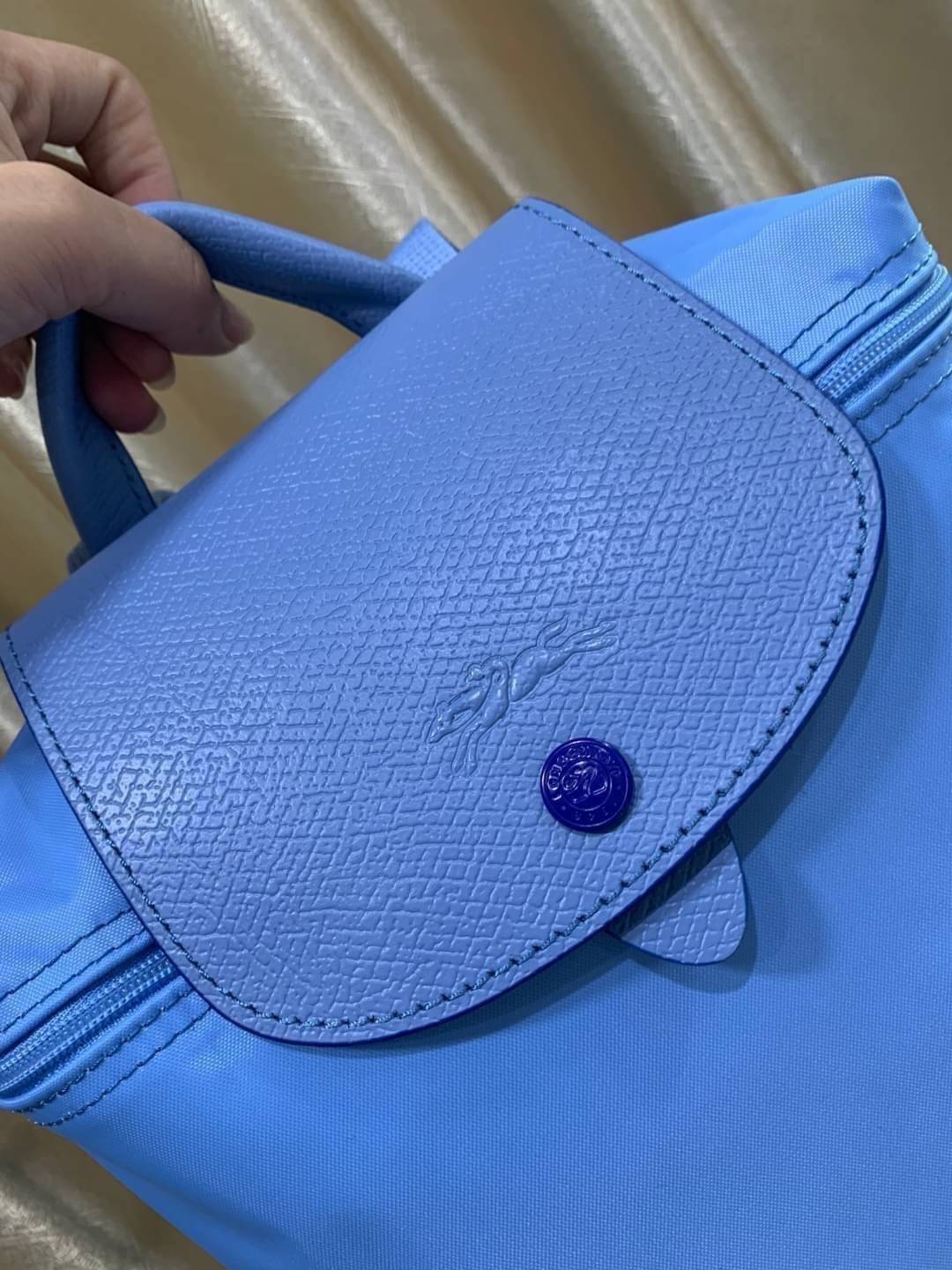 Longchamp LE PLIAGE Club Backpack PASTEL พลาดไม่ได้กับสีใหม่แบบพาสเทล มองแล้วสบายตา อีกหนึ่งในกระเป๋ารุ่นยอดนิยมของLongchamp สำหรับสาวแฟชั่นหัวทันสมัย