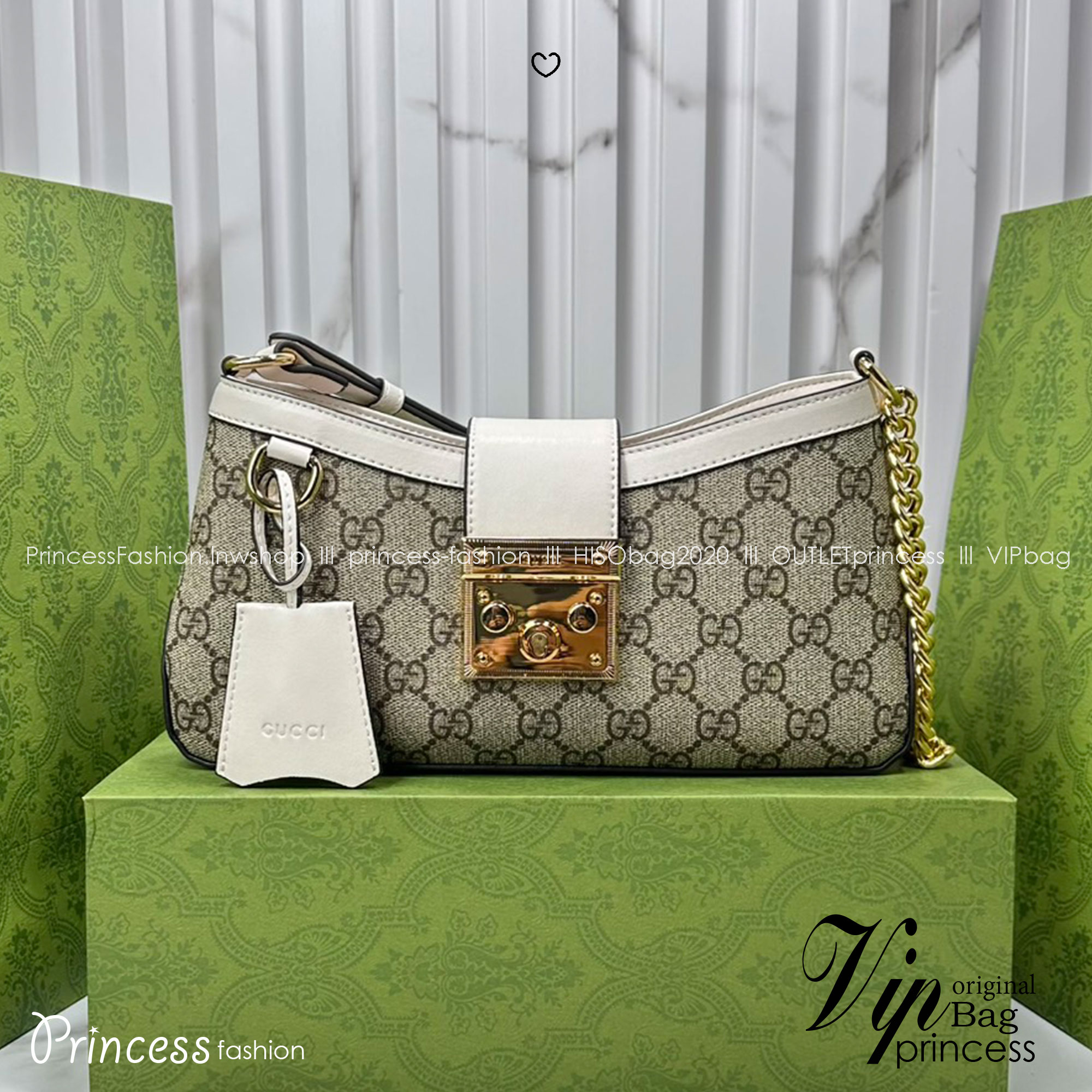 ORI หนังแท้ | GUCCI Padlock Small Shoulder Bag กระเป๋าสะพายทรงสวยวินเทจดีไซน์ไม่ซ้ำใคร หรูล้ำผู้ดี หนังแคนวาสพิมพ์ลายคมชัด ปากกระเป๋ามีแถบหนังคาดและอะไหล่กดล็อค